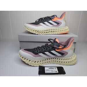 New In Box Women Adidas 4DFWD 2 W Purple and Black Size 8.5 Running Shoe.